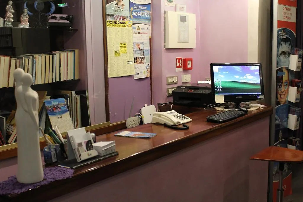 Hotel Midi Riccione 0*,